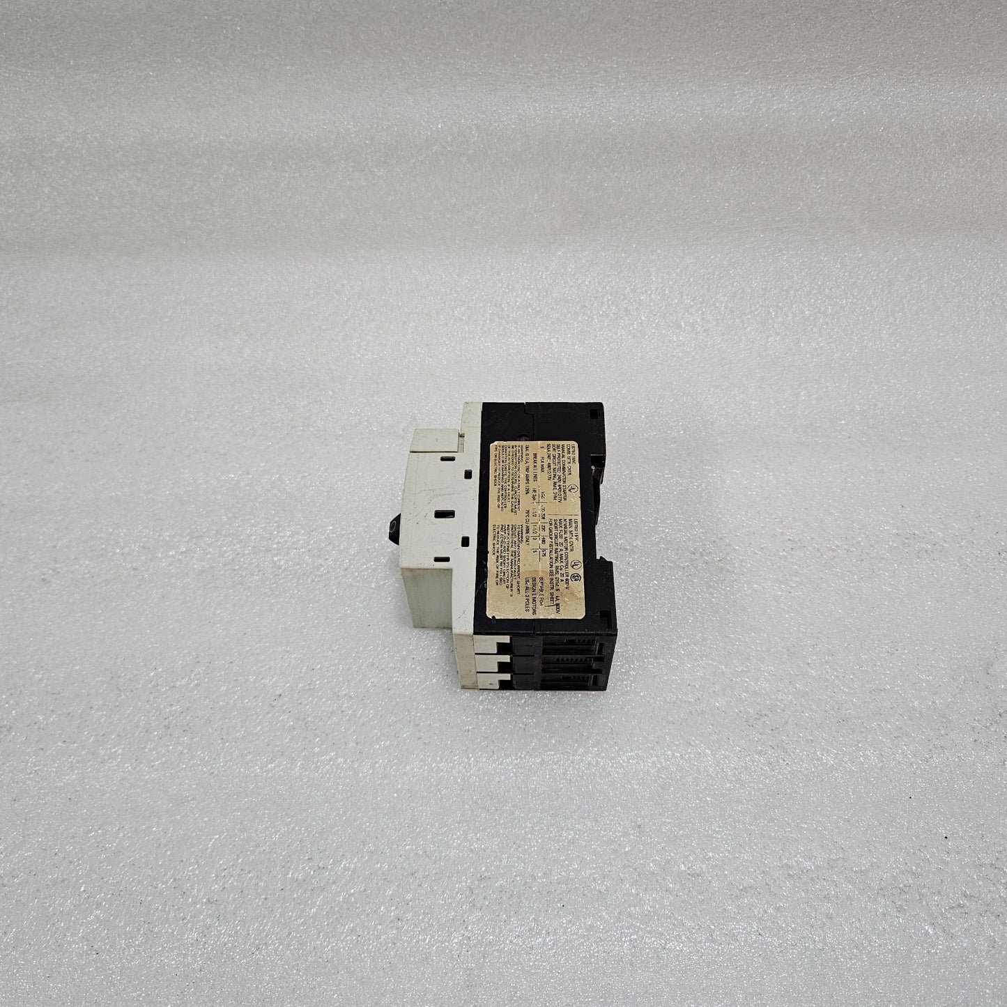 SIEMENS SIRIUS 3RV1011-1FA15 MOTOR PROTECTION CIRCUIT BREAKER MPCB 3.5–5A CLASS