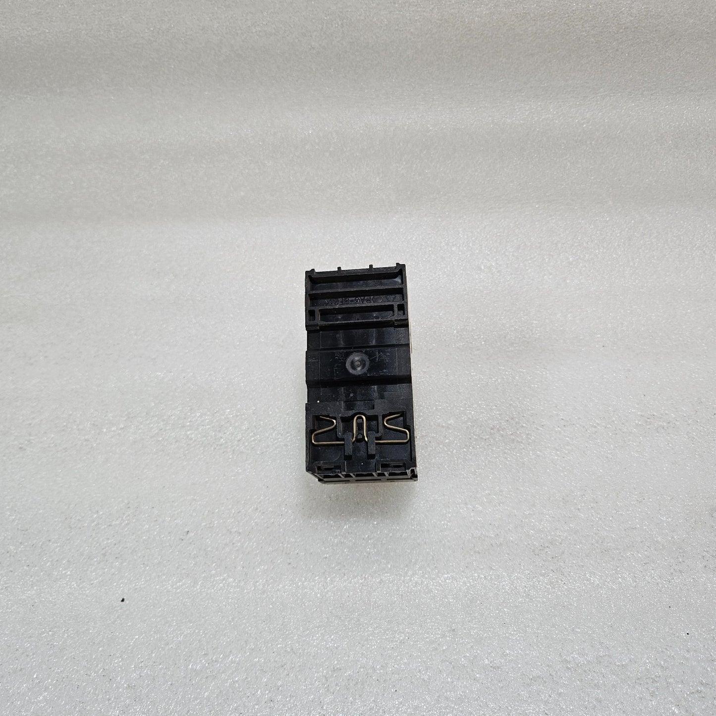 ALLEN-BRADLEY 140M-C2E-B40 MOTOR PROTECTION CIRCUIT BREAKER 2.5–4.0A CLASS 10 MA