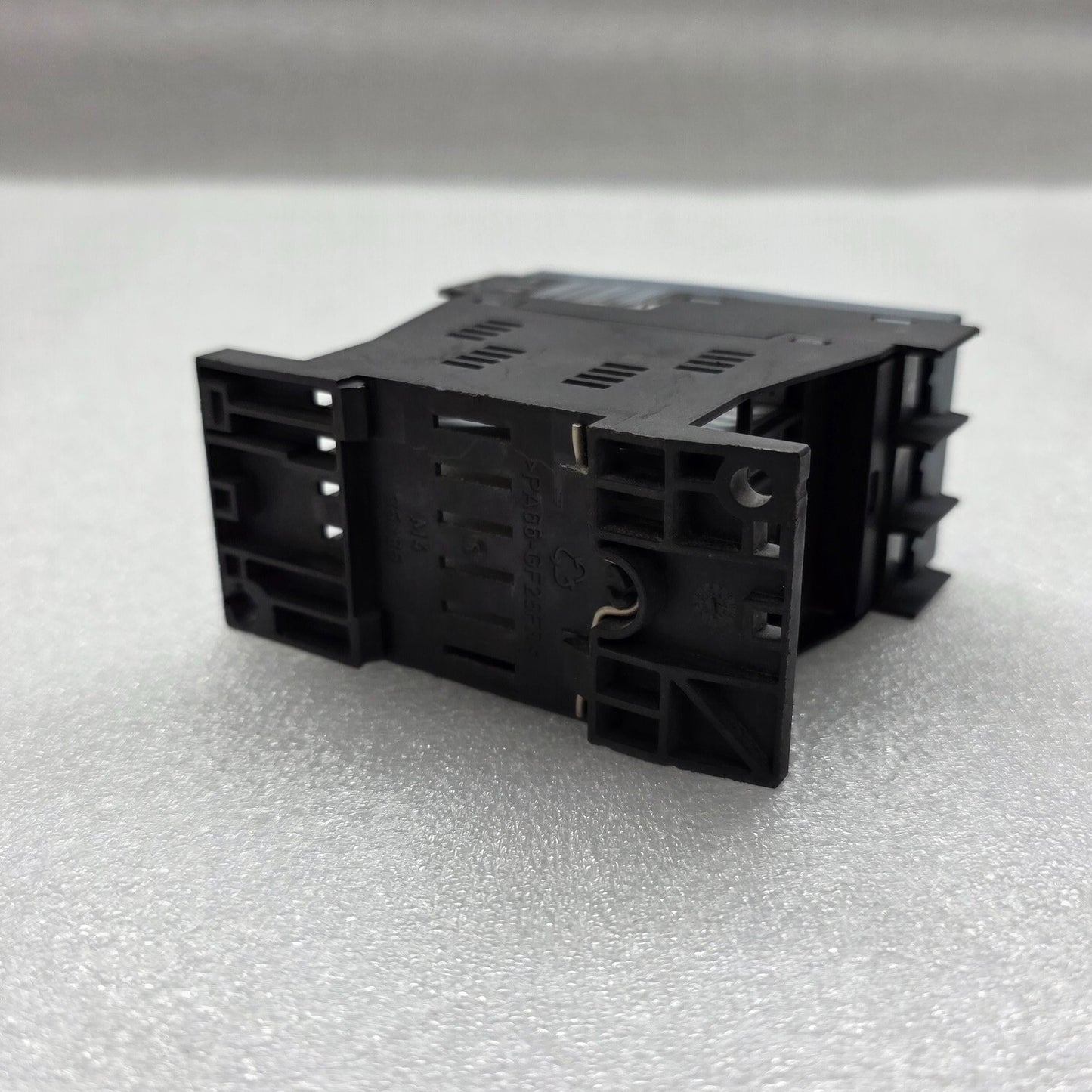 SIEMENS 3RF3405-1BB04 SOLID-STATE CONTACTOR