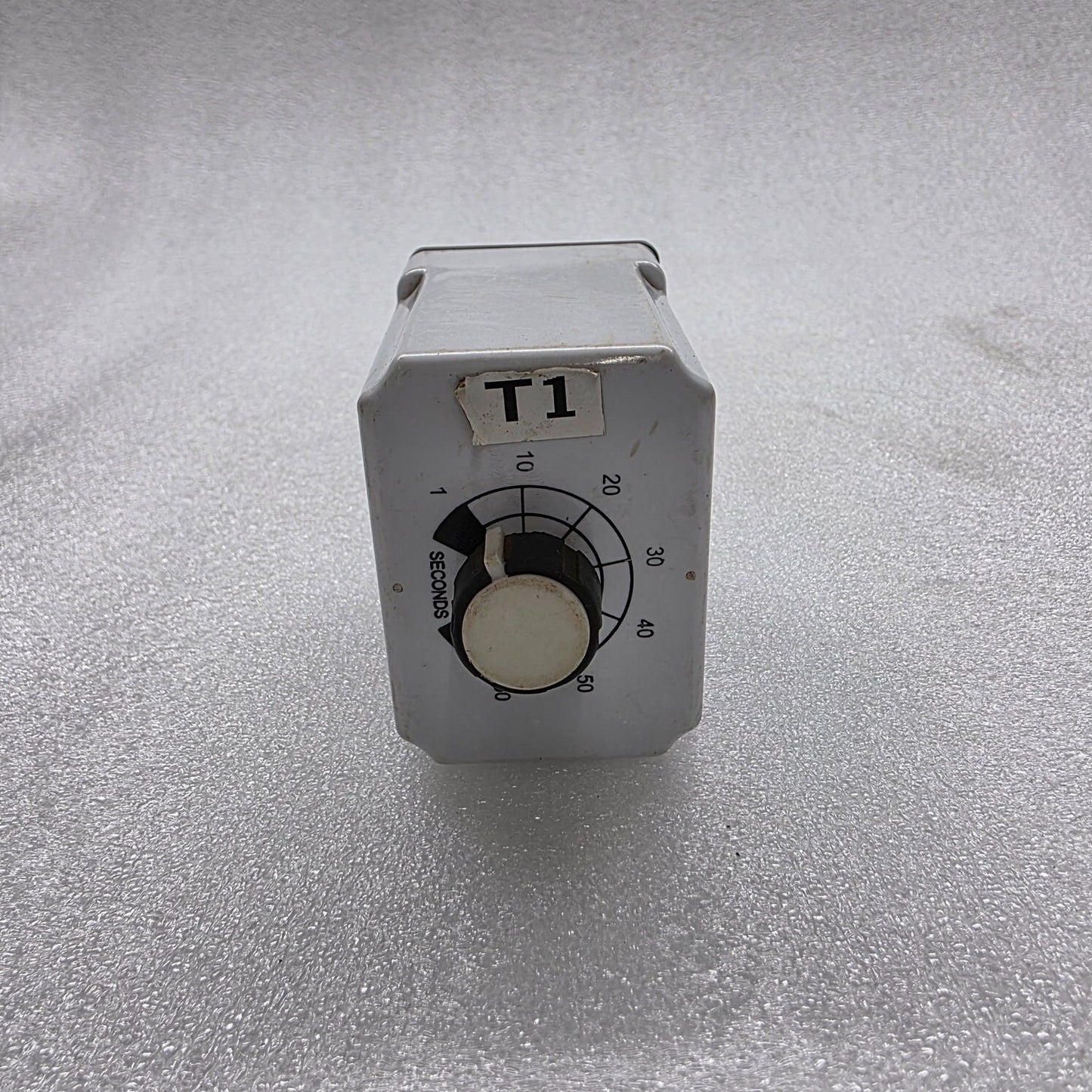 DAYTON 5YZ85N TIME DELAY RELAY 120VAC