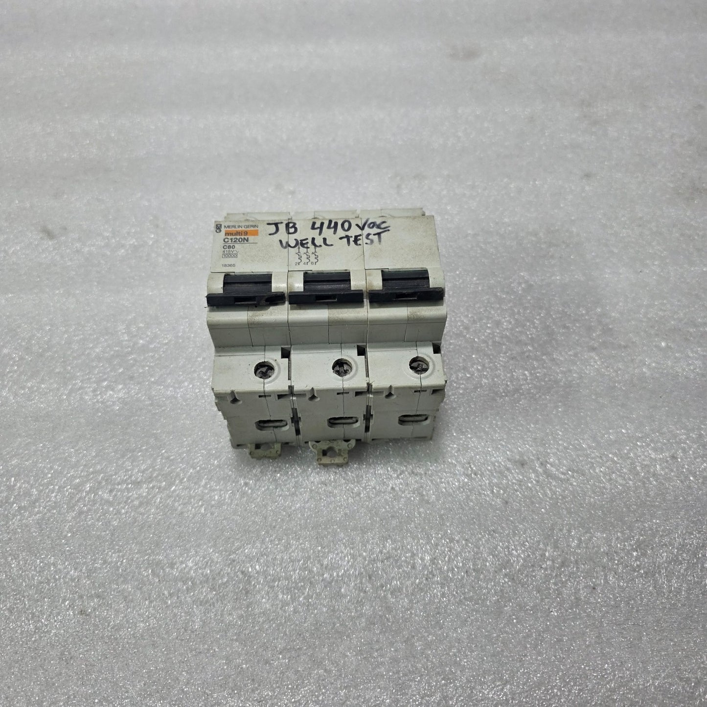 MERLIN GERIN MULTI9 C120N C80 3 POLE MCB 415V 10KA INDUSTRIAL CIRCUIT BREAKER