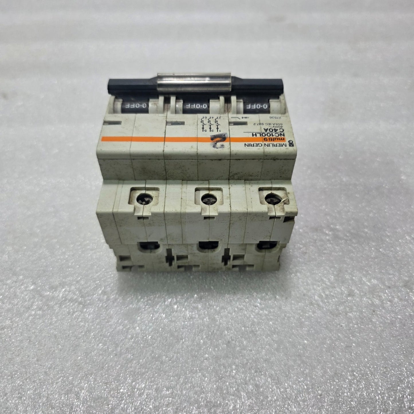 MERLIN GERIN MULTI9 NC100LH C40A 3 POLE MCB 400V 50KA INDUSTRIAL CIRCUIT BREAKER
