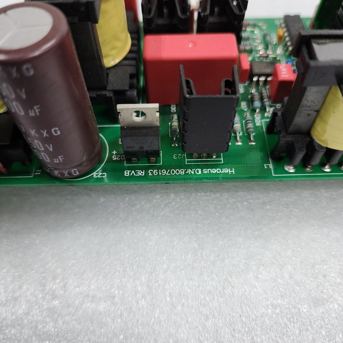 HERAEUS 80076193 BOARD REV B