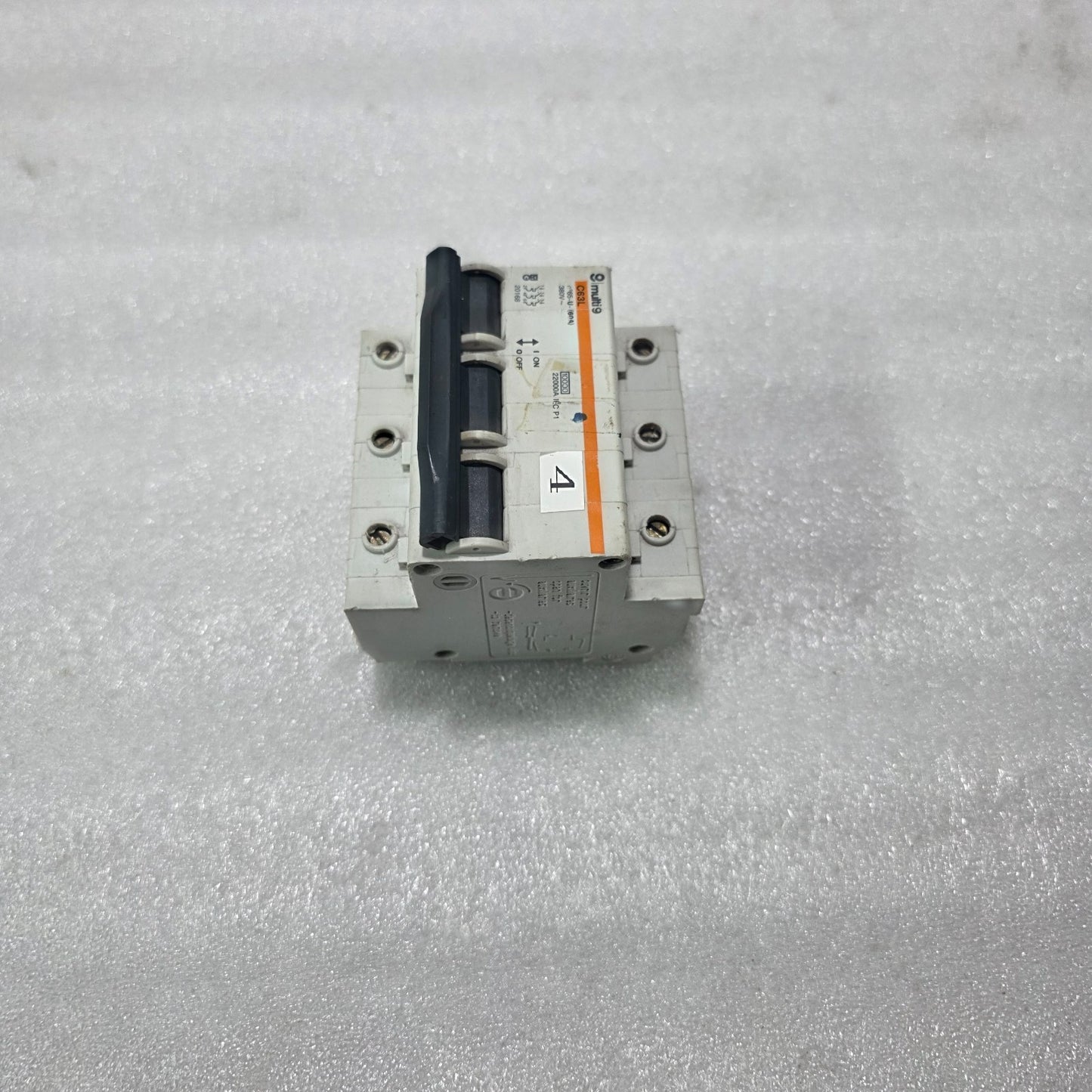 MERLIN GERIN MULTI9 C63L 60A 3 POLE MCB 380V 22KA INDUSTRIAL CIRCUIT BREAKER