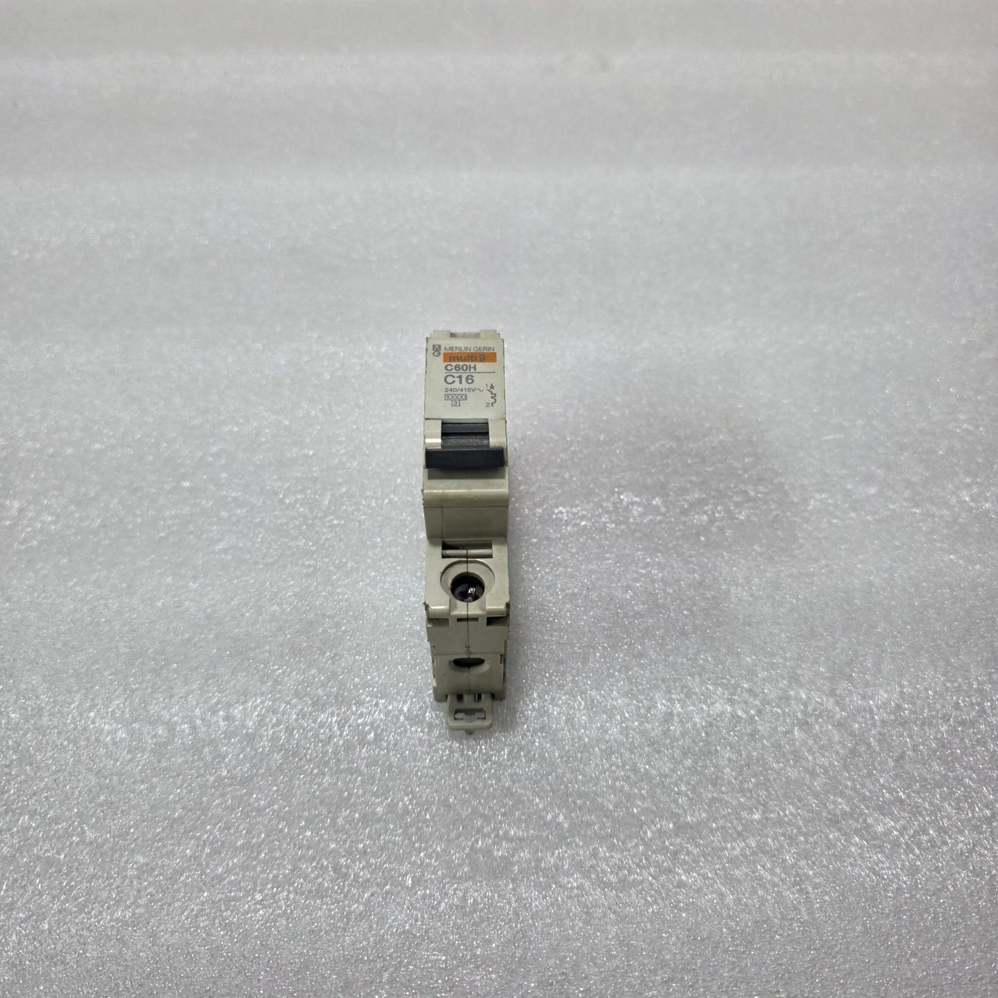 MERLIN GERIN MULTI9 C60N 6A TYPE C 2 POLE MCB CIRCUIT BREAKER 480VAC CAT 24447
