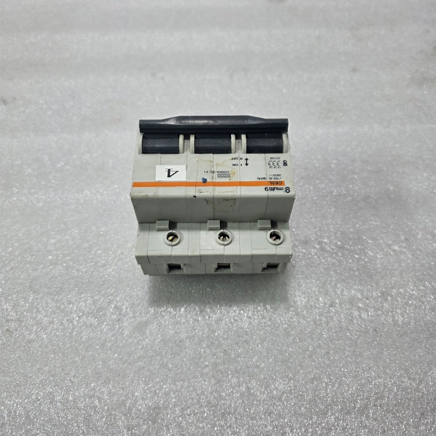 MERLIN GERIN MULTI9 C63L 60A 3 POLE MCB 380V 22KA INDUSTRIAL CIRCUIT BREAKER