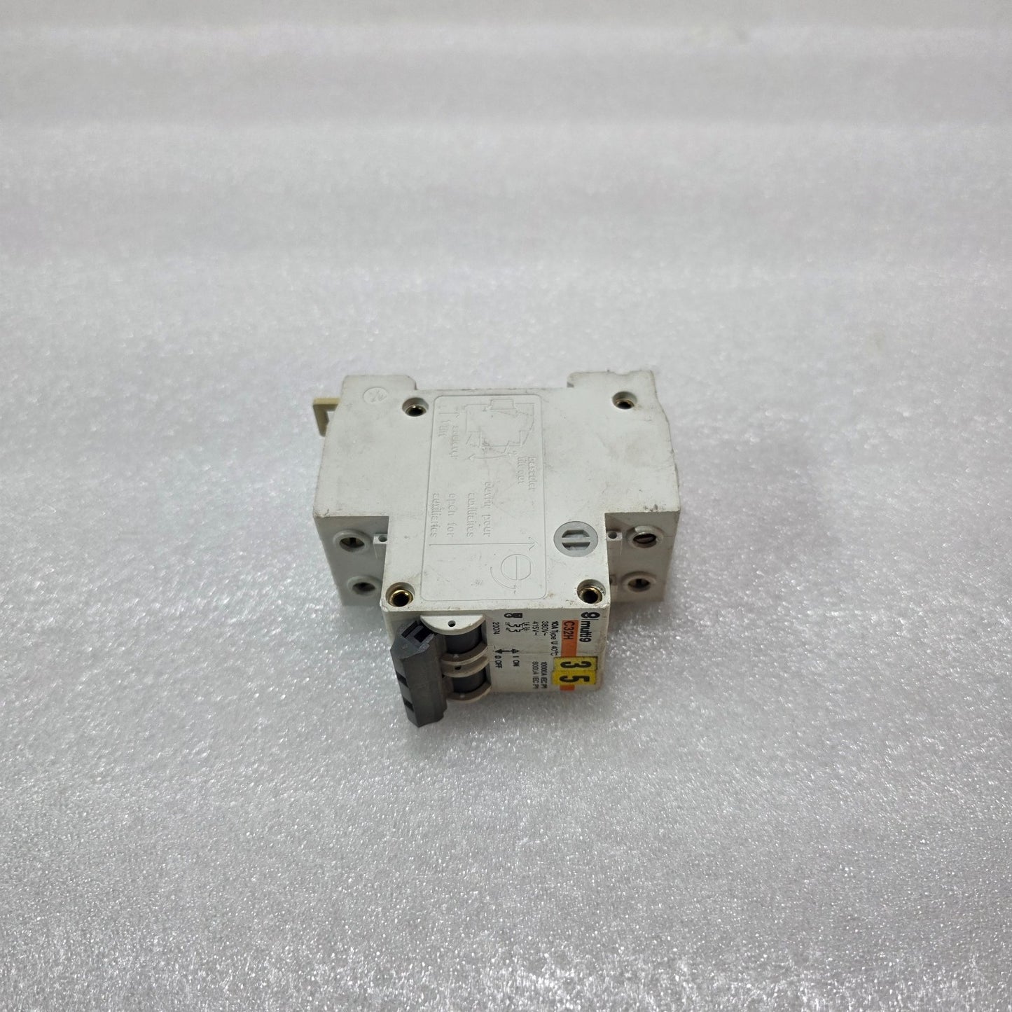 MERLIN GERIN MULTI9 C32H 10A 2P MCB 380V/415V 10KA DOUBLE POLE CIRCUIT BREAKER