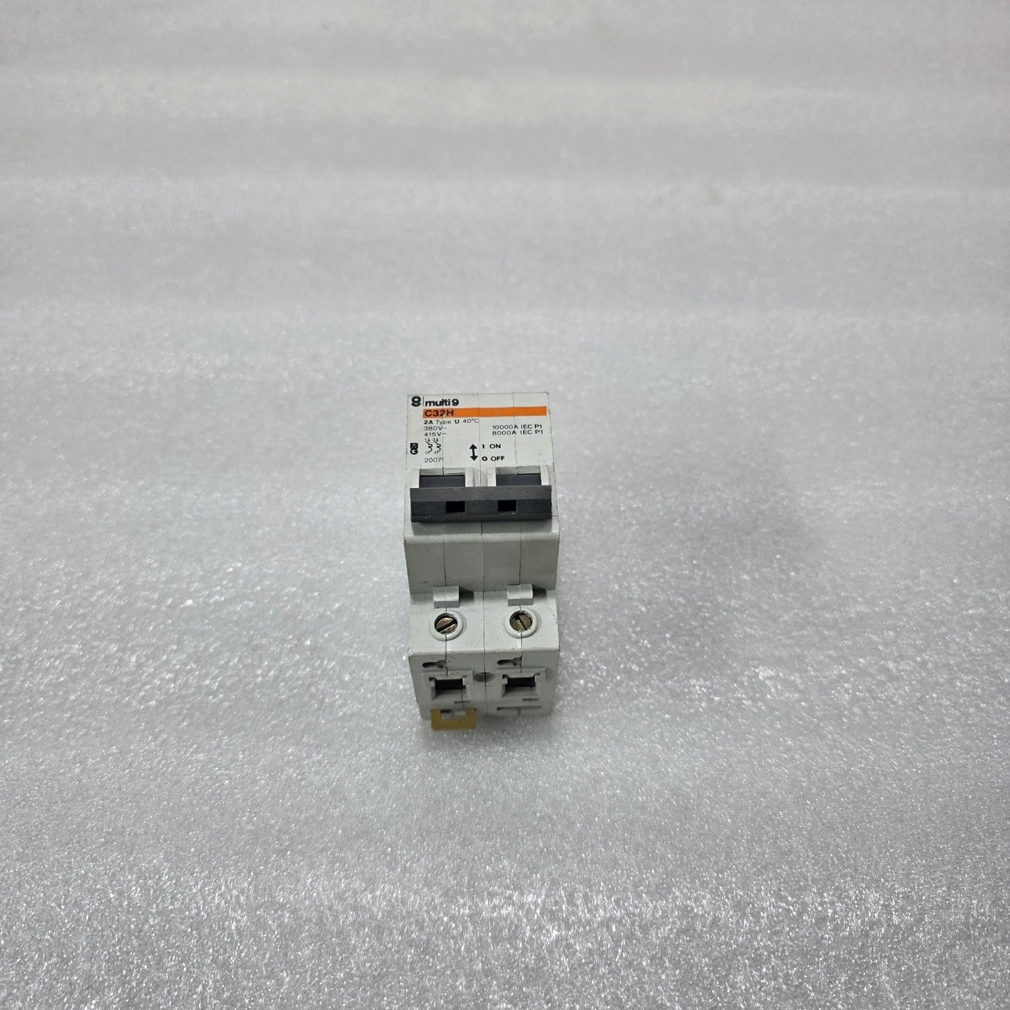 MERLIN GERIN MULTI9 C32H 2A 2P MCB 380V/415V 10KA DOUBLE POLE CIRCUIT BREAKER