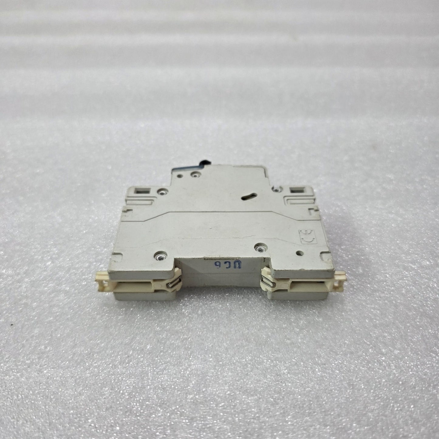 LEGRAND 603231 C6 6A MINIATURE CIRCUIT BREAKER MCB 240/415V 10KA