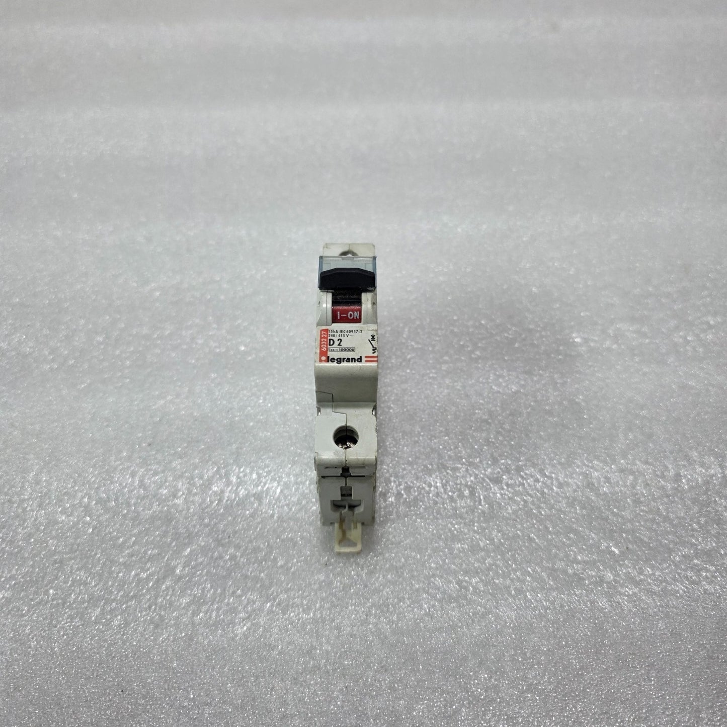 LEGRAND 603227 D2 2A SINGLE POLE MCB 15KA 240/415V DIN RAIL CIRCUIT BREAKER