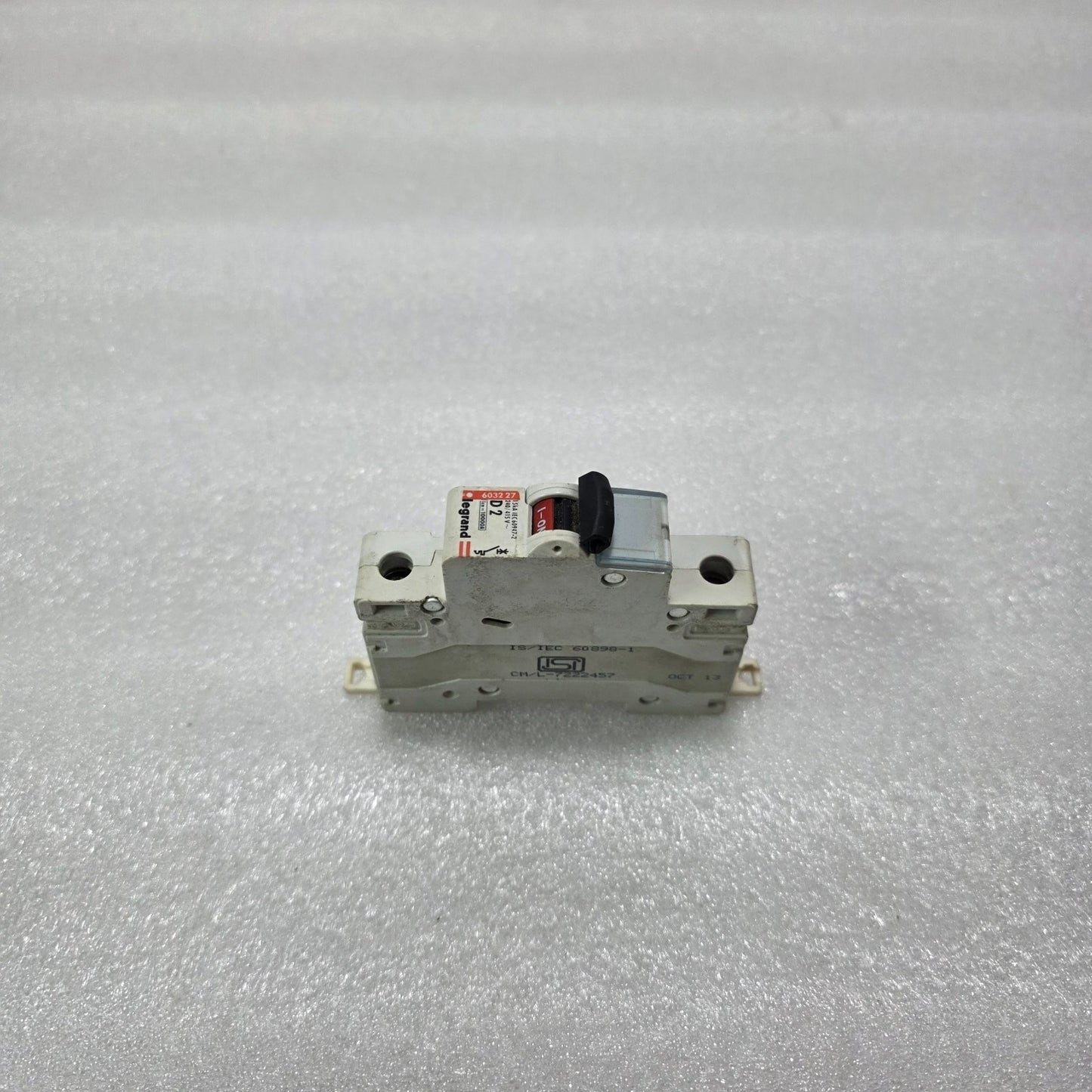 LEGRAND 603227 D2 2A SINGLE POLE MCB 15KA 240/415V DIN RAIL CIRCUIT BREAKER