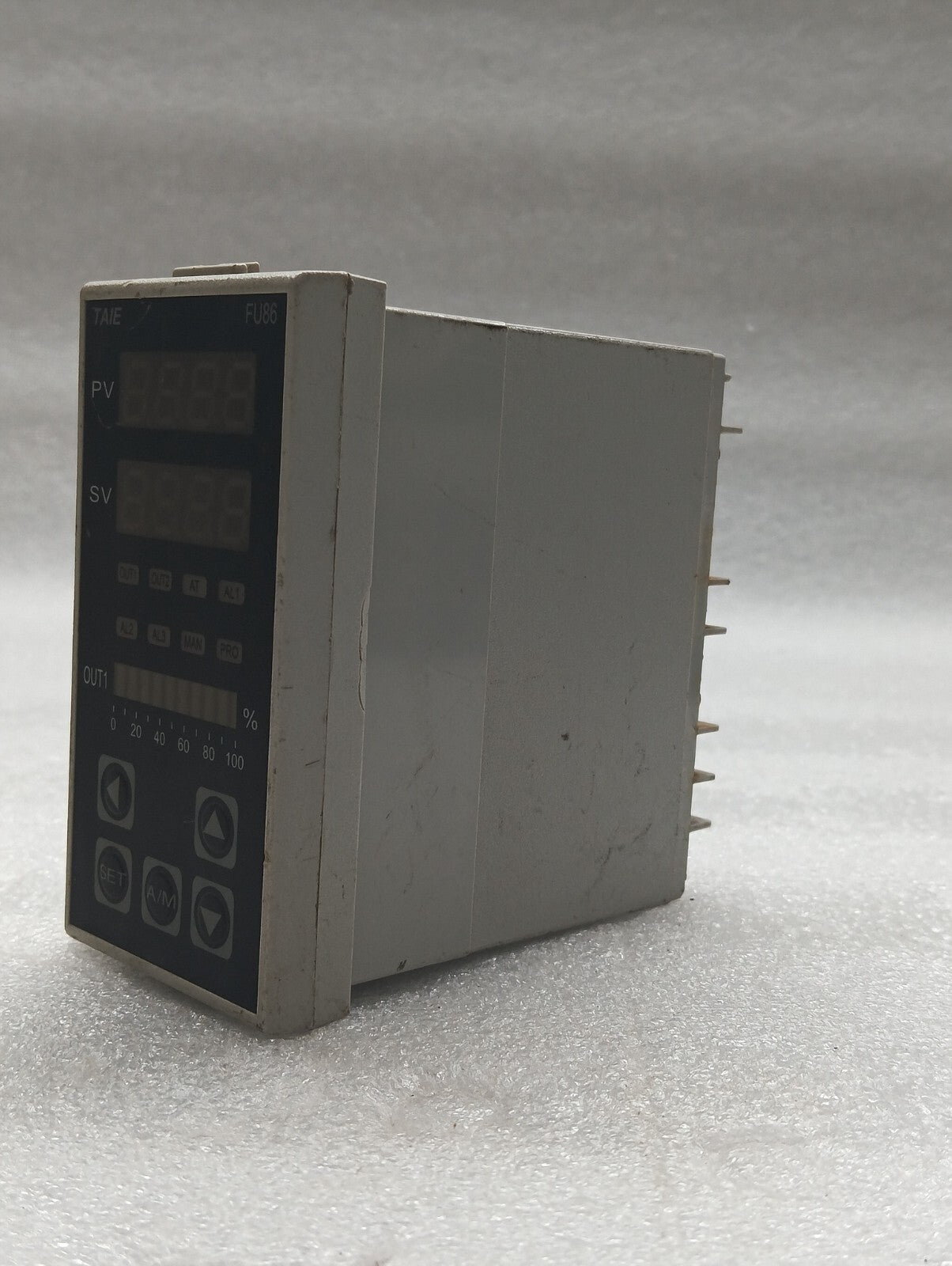 TAIE FU86 DIGITAL PID CONTROLLER FU86-701000 85-265V