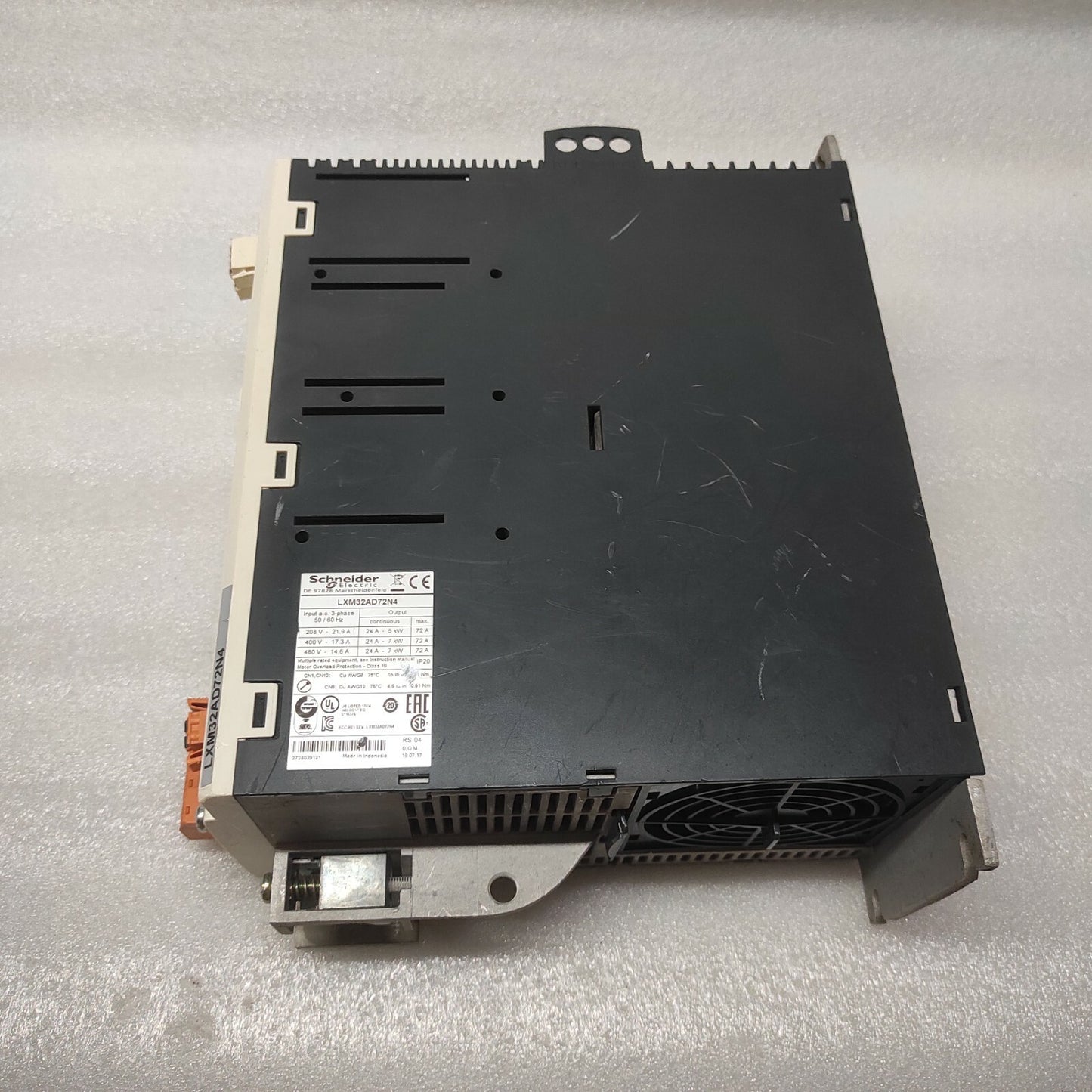 SE LXM32AD72N4 MOTION SERVO DRIVE 7kW 400-480V