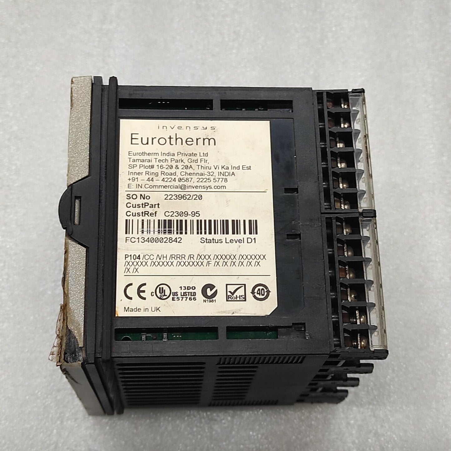 EUROTHERM P104 TEMPERATURE AND PROCESS CONTROLLER P104/CC/VH/RRR/R/XXX 100-240VA