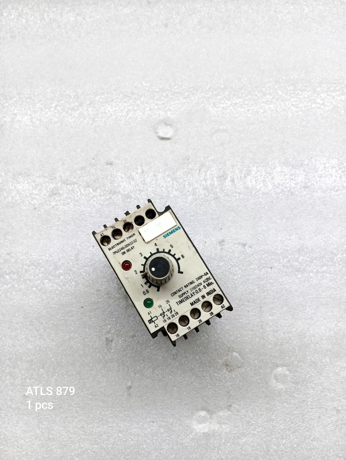 SIEMENS 7PU2240-3BN32-0Z ON DELAY ELECTRONIC TIMER 220-240V