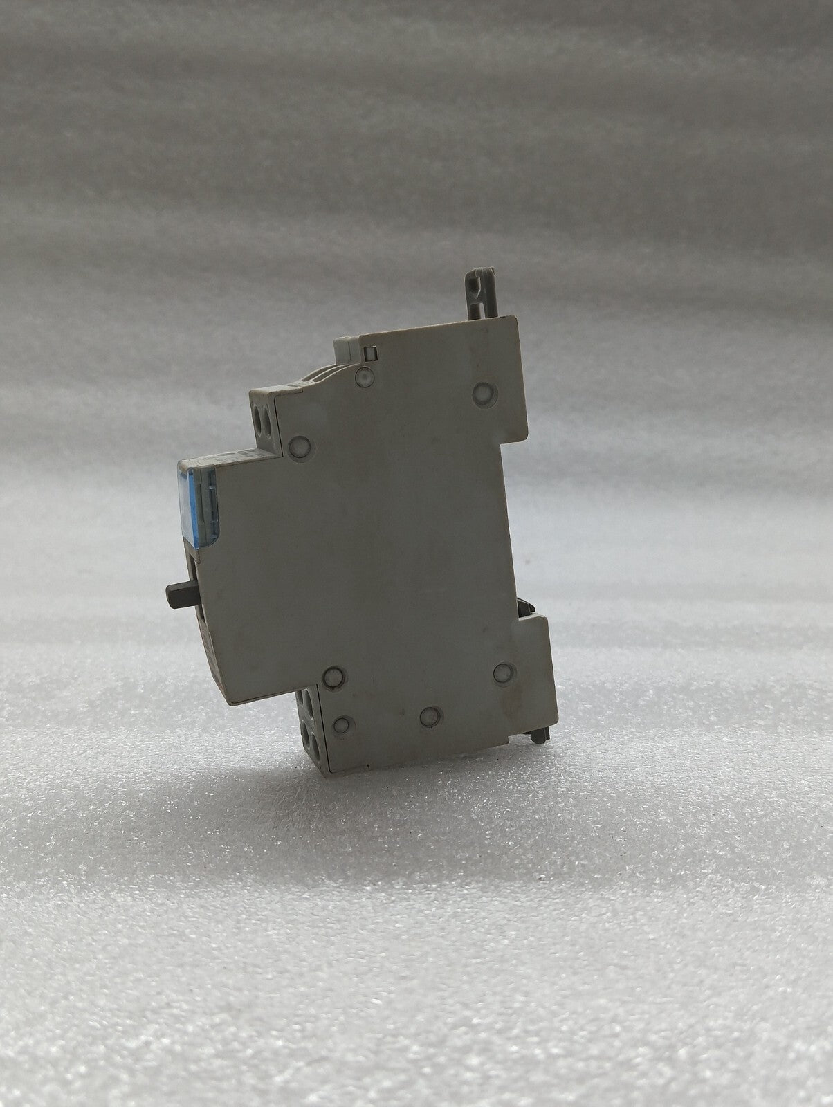 LEGRAND 4125 44 1-POLE BREAKER 25A LOT OF 4 UNIT