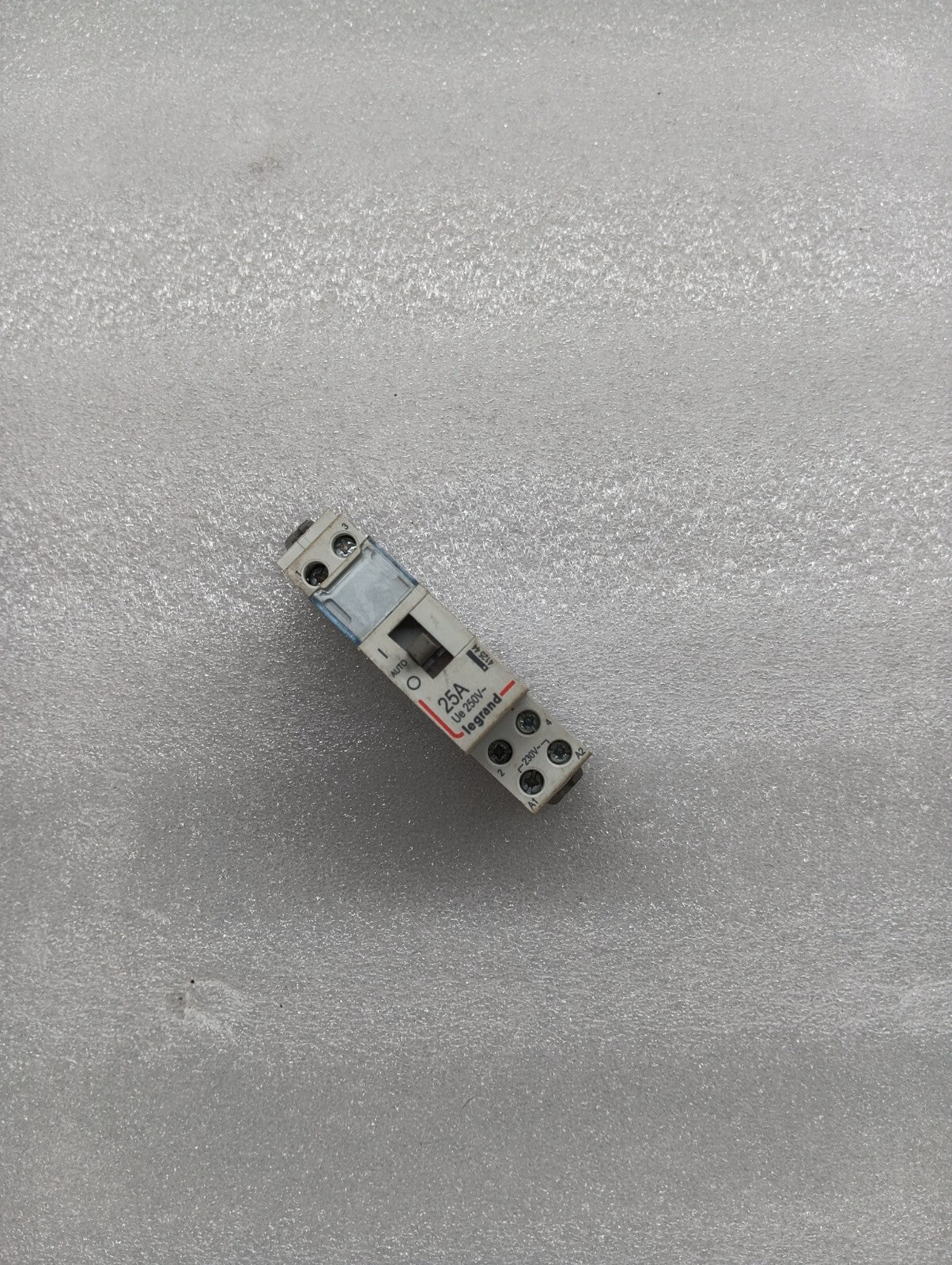 LEGRAND 4125 44 1-POLE BREAKER 25A LOT OF 4 UNIT