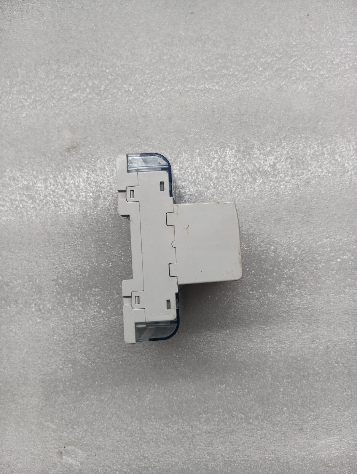 BTICINO BT-F418 2-CHANNEL DIMMER 17W42 F418