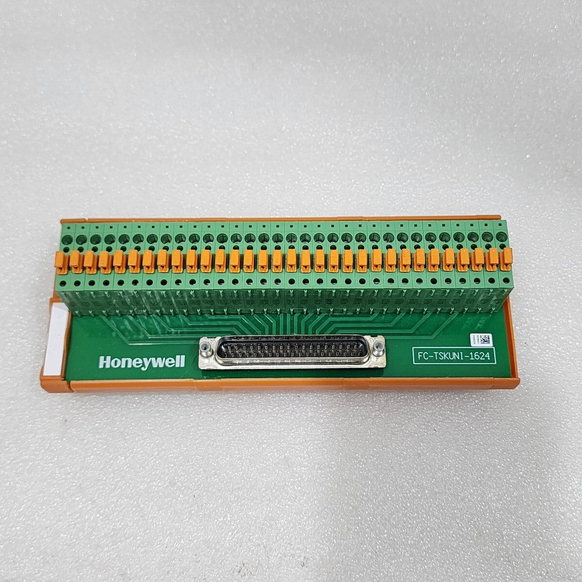 HONEYWELL FC-TSKUNI-1624 16X24VDC