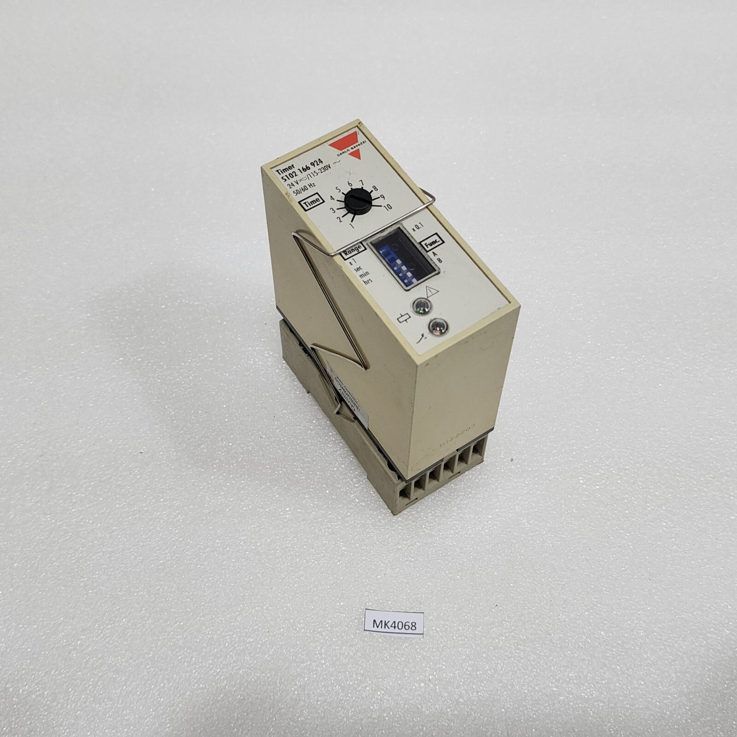 CARLO GAVAZZI S102 166 924  TIME DELAY RELAY 24VAC-DC/115-230VAC