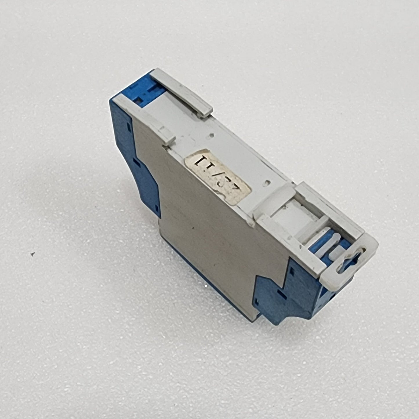 ELTAKO ES12DX-UC IMPULSE SWITCH 8-230VAC-DC