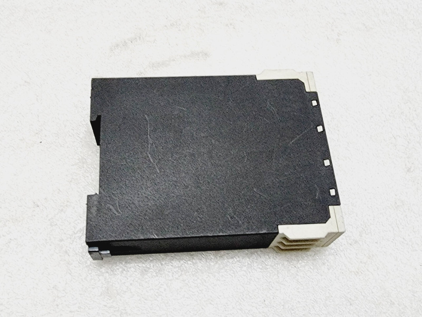 LOVATO ASF220 3-PH SEQUENCE CONTROL RELAY 220-240VAC