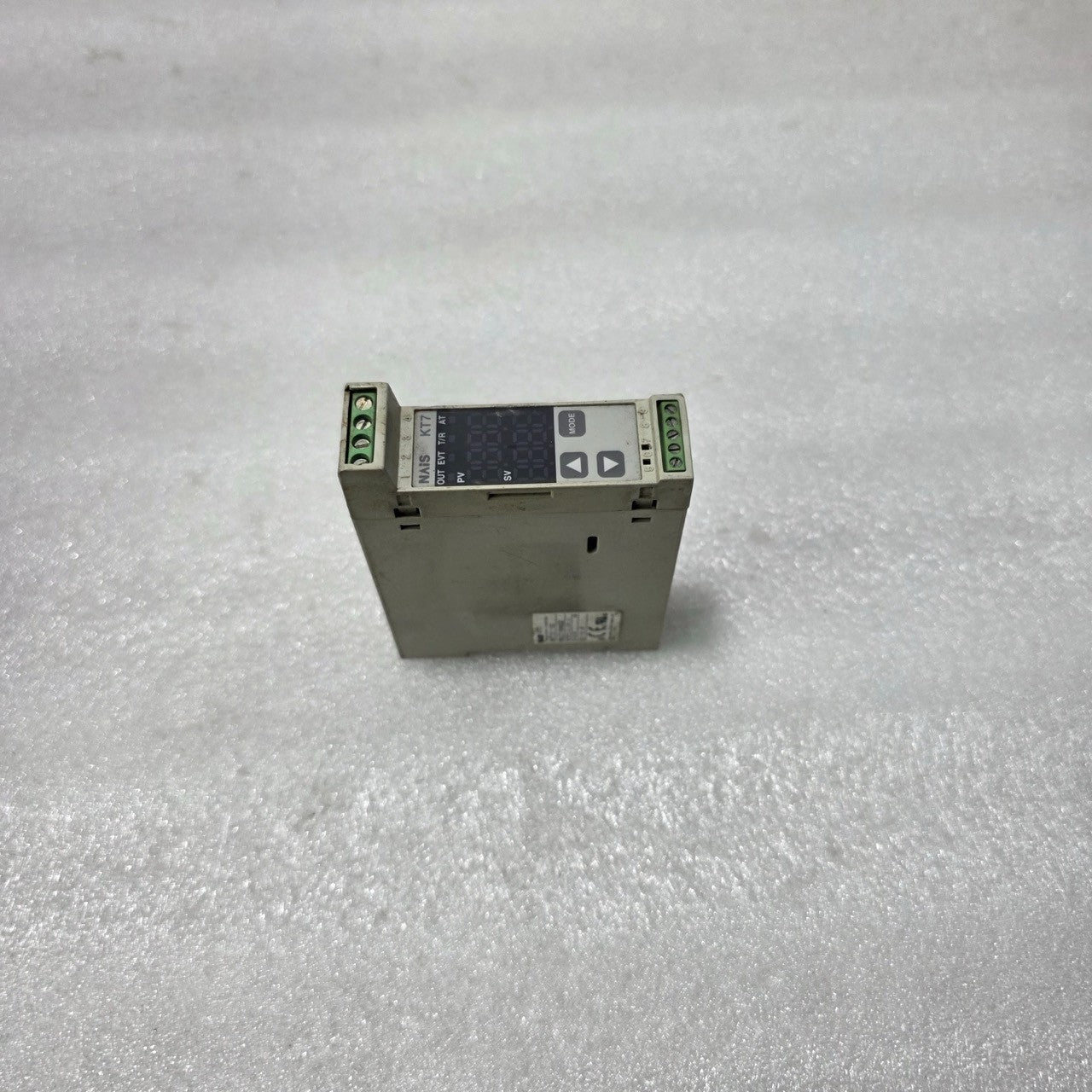 NAS KT7 AKT7211100 DIGITAL TEMPERATURE CONTROLLER 24–250V AC MULTI-RANGE PANEL M