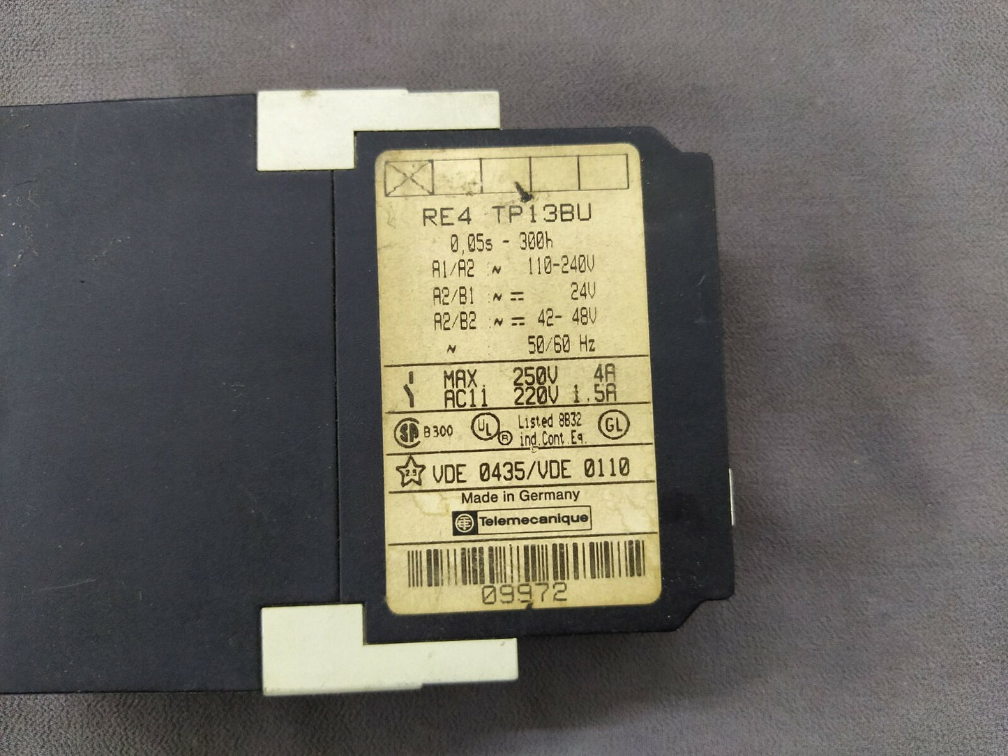 3 X Telemecanique RE4 TP13BU Time Delay Relay 0.05s-300h 110-240V X LOT OF 3 PC