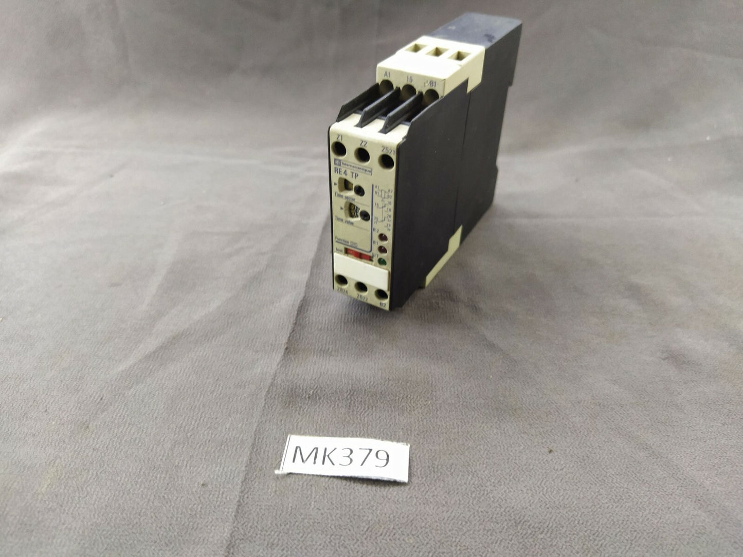 3 X Telemecanique RE4 TP13BU Time Delay Relay 0.05s-300h 110-240V X LOT OF 3 PC