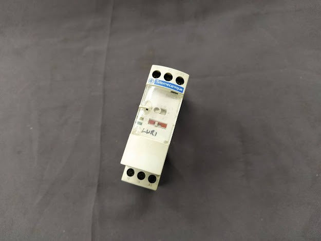 TELEMECANIQUE RM4LG01F LIQUID LEVEL CONTROL RELAY 110-130V