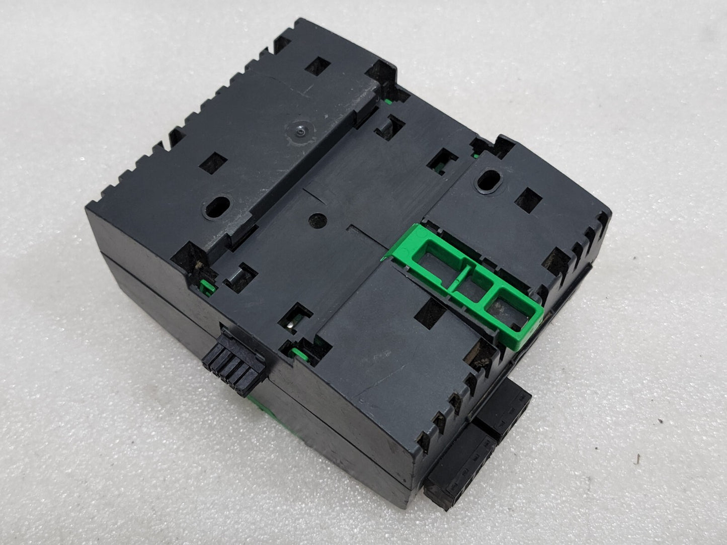 AS AUTOMATION SERVER BACNET AND LON COMPATIBILITY SXWAUTSVR10001