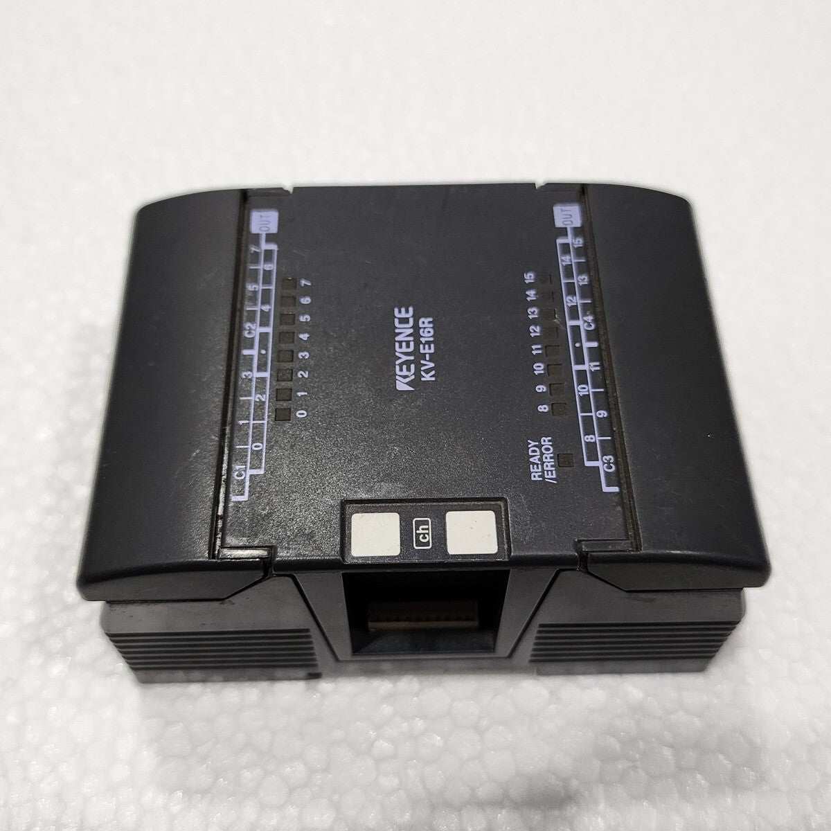 KEYENCE KV-E16R OUTPUT RELAY MODULE