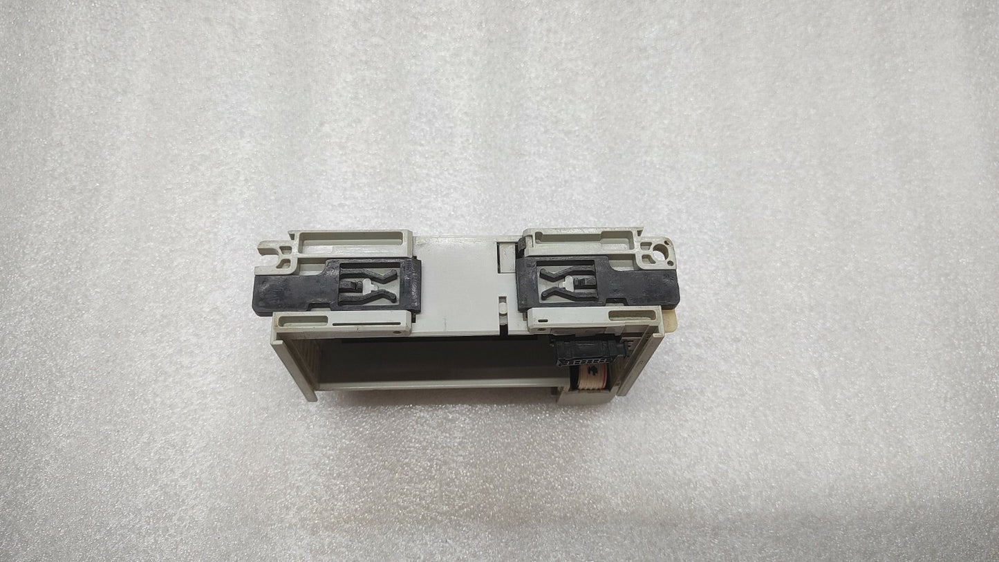 ALLEN BRADLEY CAT 1769-IQ16 COMPACT I/O MODULE