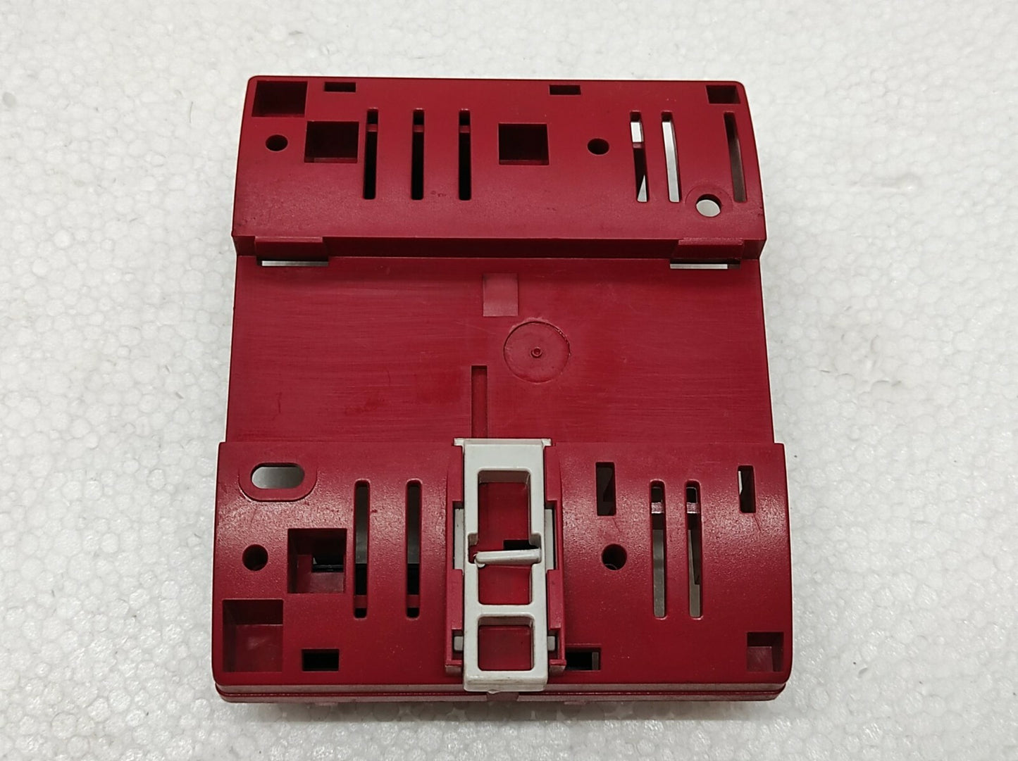 SE TAC XENTA 421/422A Universal Input And Digital Output Module 3-723-028