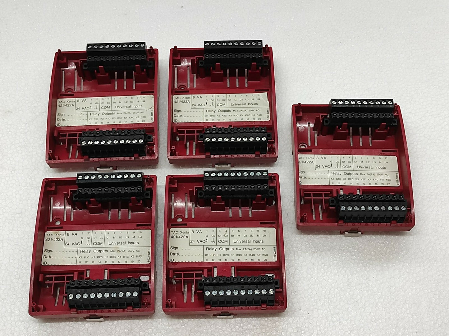SE TAC XENTA 421/422A Universal Input And Digital Output Module 3-723-028