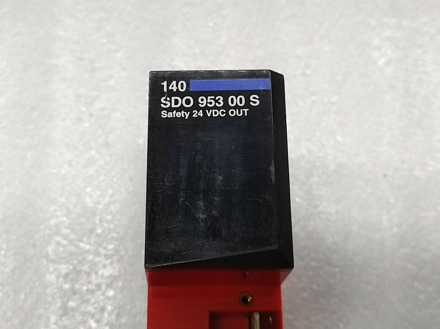 SE 140 SDO 953 00 S I/O Module 140SDO95300S