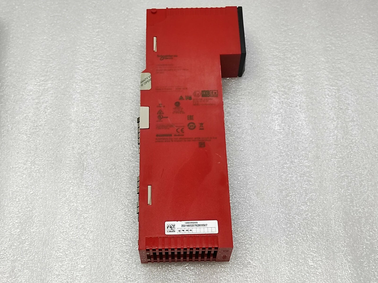 SE 140 SDO 953 00 S I/O Module 140SDO95300S