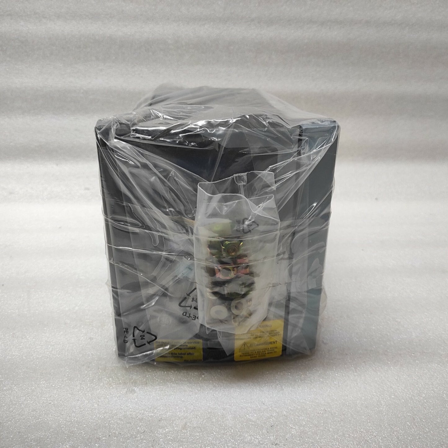 GE MULTILIN MIV2 MIVII3000E00HI00 VOLTAGE FREQUENCY RELAY