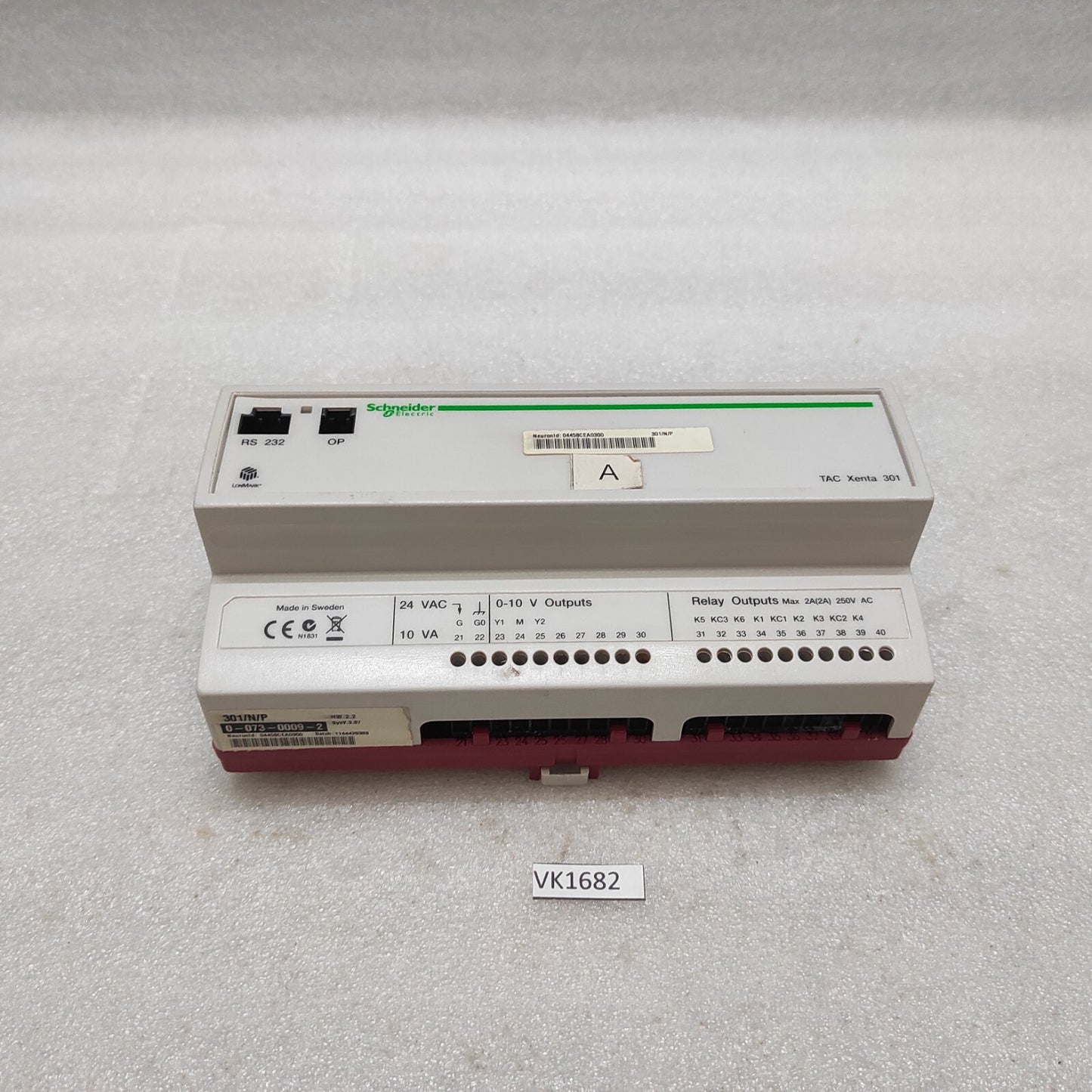 SE TAC XENTA 301/N/P PROGRAMMABLE CONTROLLER 0-073-0009-2