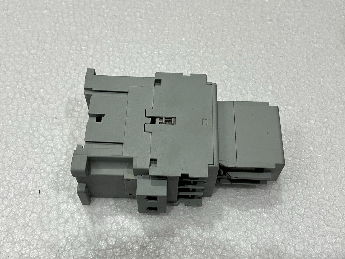 ALLEN BRADLEY CAT 100-C23-10 32A MAGNETIC CONTACTOR COIL VOLTAGE 230V 100-F