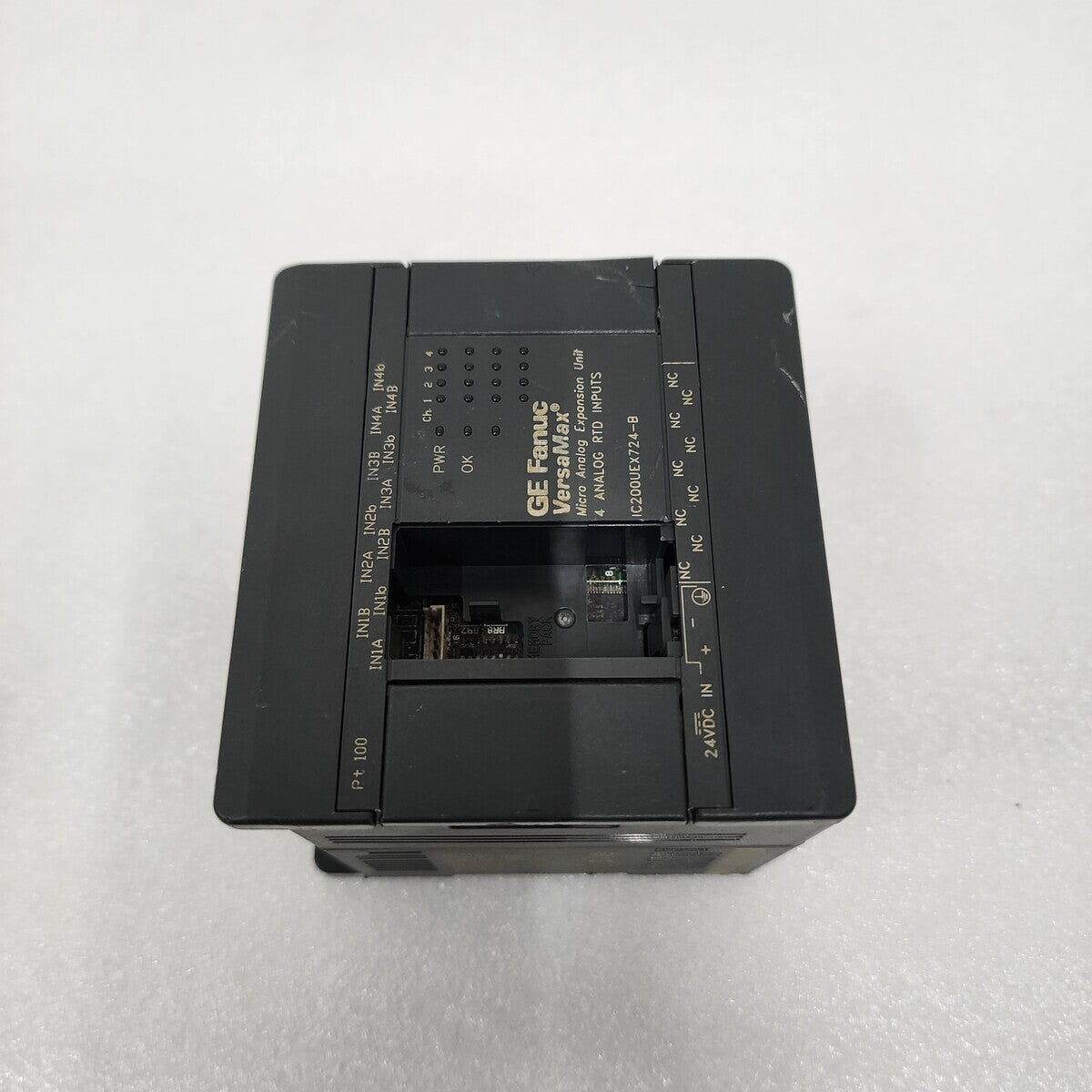 GE FANUC IC200UEX626-D VERSA MAX MICRO ANALOG EXPANSION UNIT