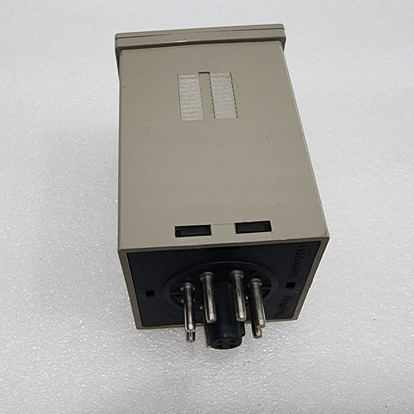 YONG SUNG YSFS-M5 FLOATLESS SWITCH YSFS-C 120VAC