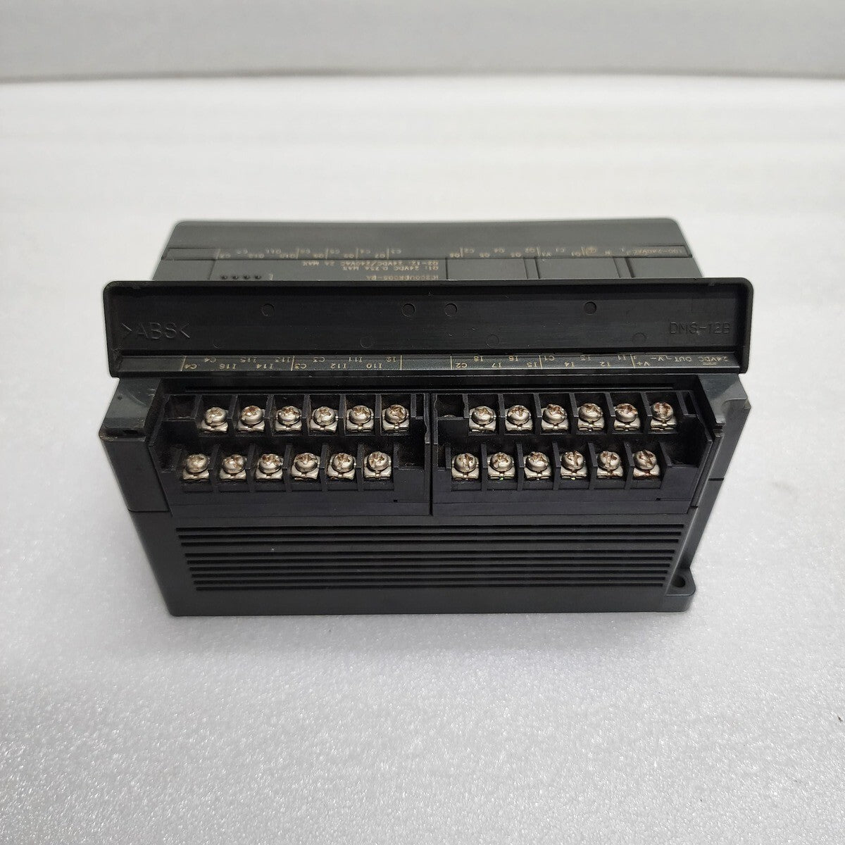 GE FANUC IC200UDR005-BA VERSAMAX MICRO CONTROLLER
