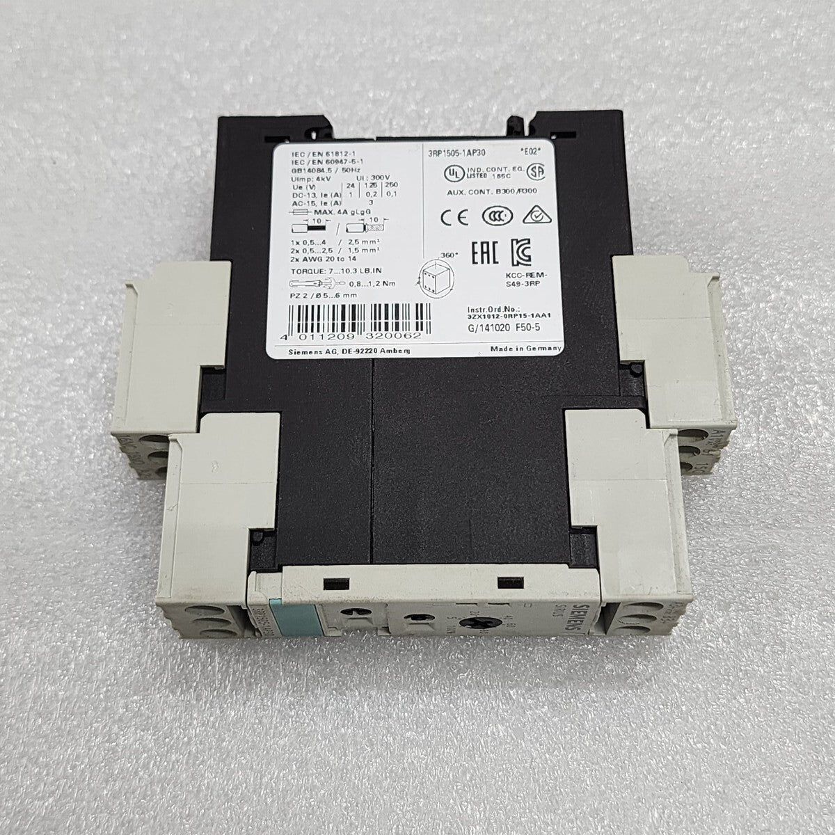 SIEMENS 3RP1505-1AP30 TIMING RELAY 24VAC-DC/200-240VAC