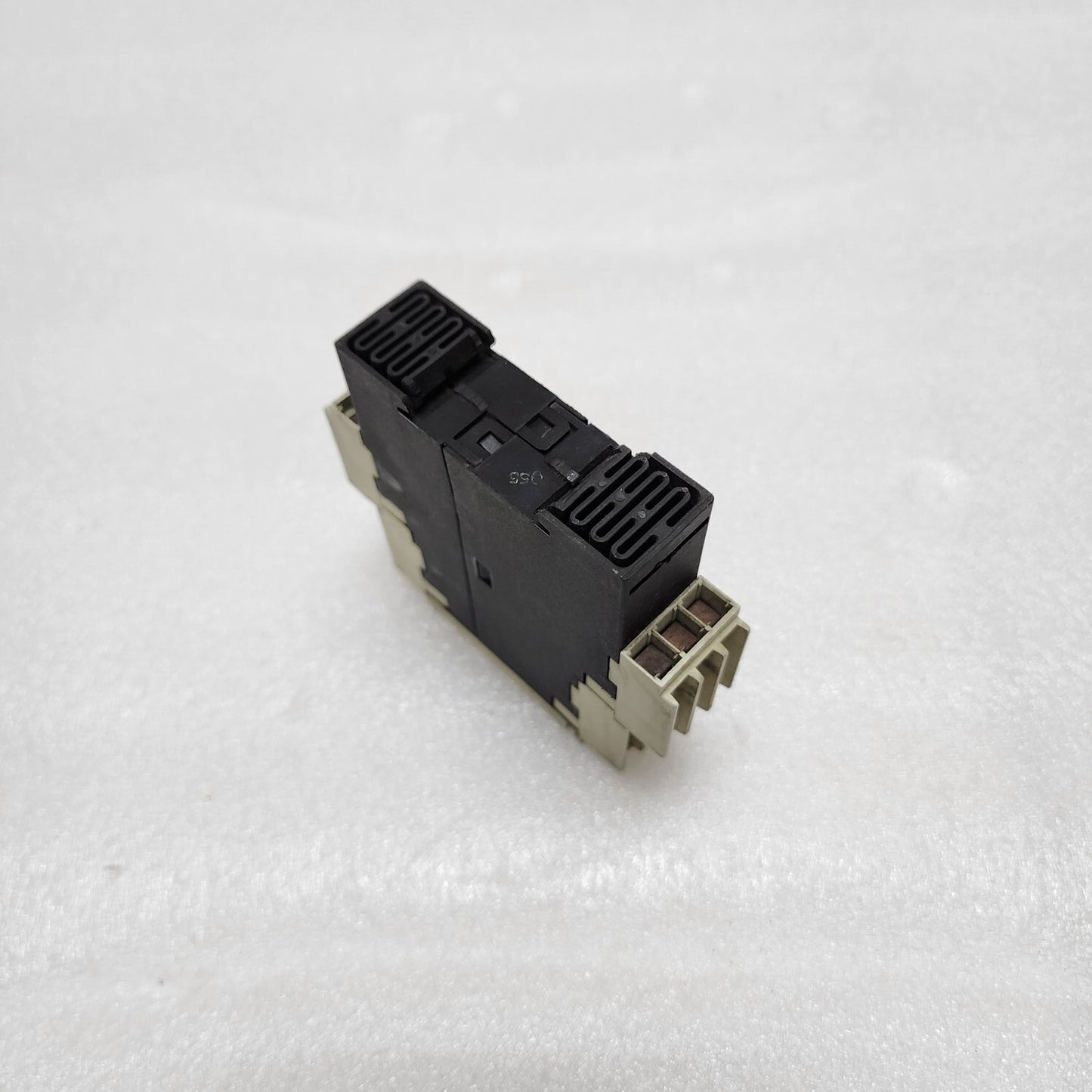 SIEMENS 3RP1505-1AP30 TIMING RELAY 24VAC-DC/200-240VAC