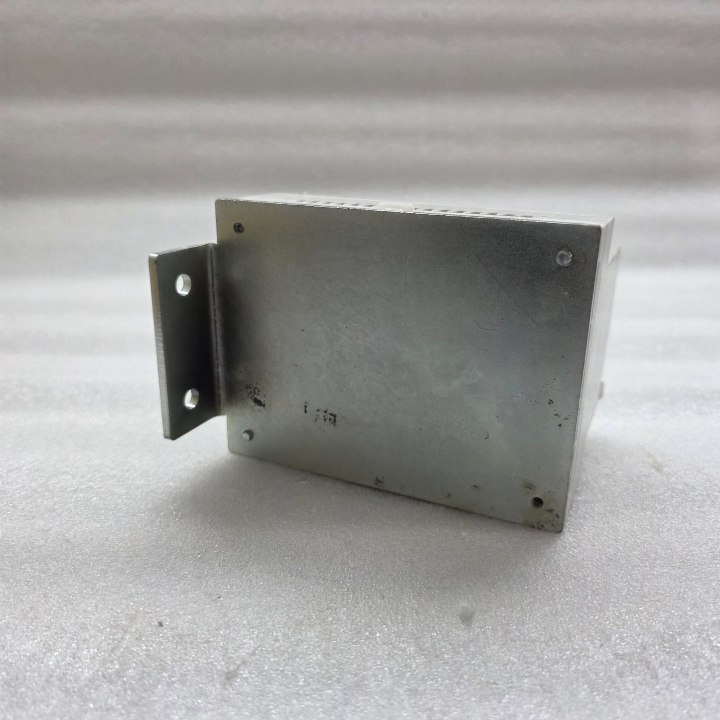 HYUNDAI UANS-UT2 UVT TIME DELAY MODULE 5832000264 220V