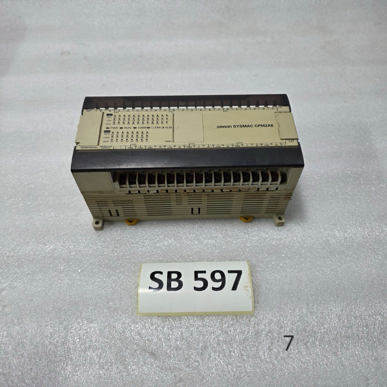 OMRON SYSMAC CPM2AE-60CDR-A PROGRAMMABLE LOGIC CONTROLLER (PLC)
