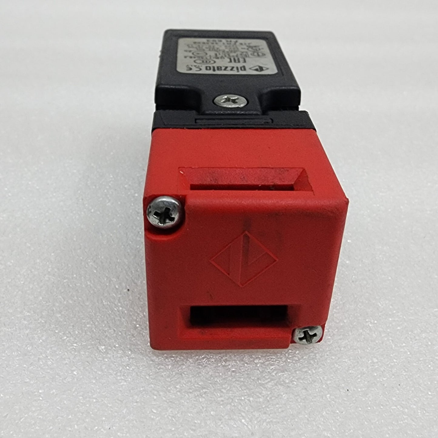 PIZZATO J19 FR1-453626 SAFETY SWITCH FR693