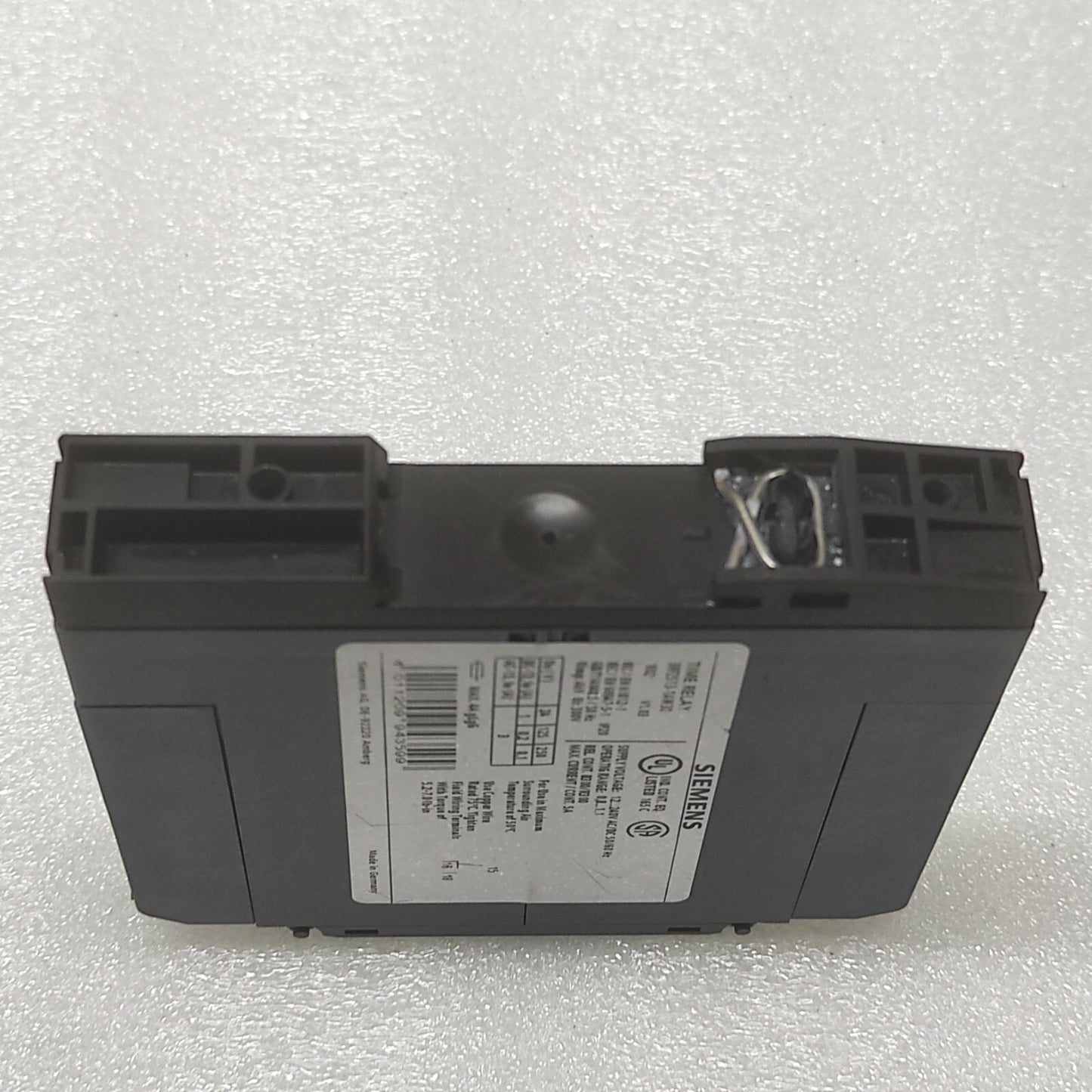 SIEMENS 3RP2513-1AW30 TIME RELAY 12-240V AC/DC