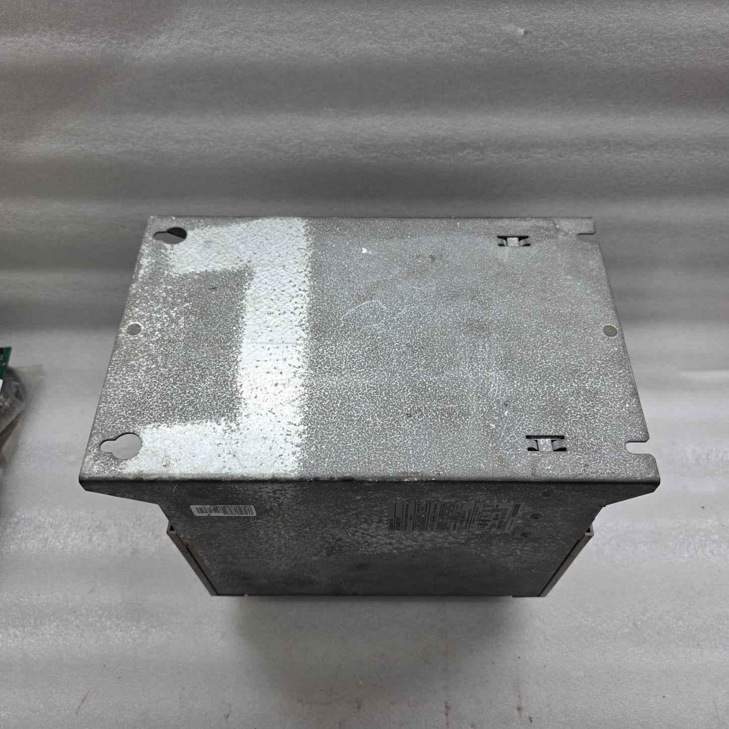 TELEMECANIQUE ALTISTART 48 ATS48D75Y SOFT STARTER 75A